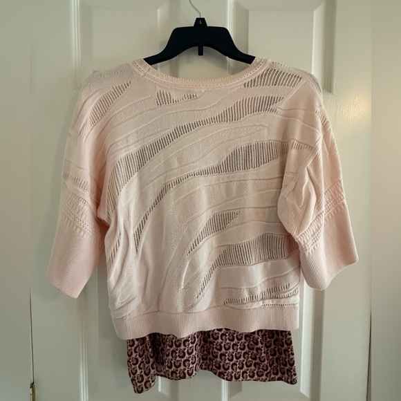 CAbi Light Pink Knit Top with Floral Detail and a Cabi Tank layer included! - Picture 3 of 3